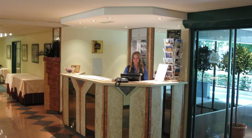 Hotel Best Western County House Saint-Gilles Interior foto